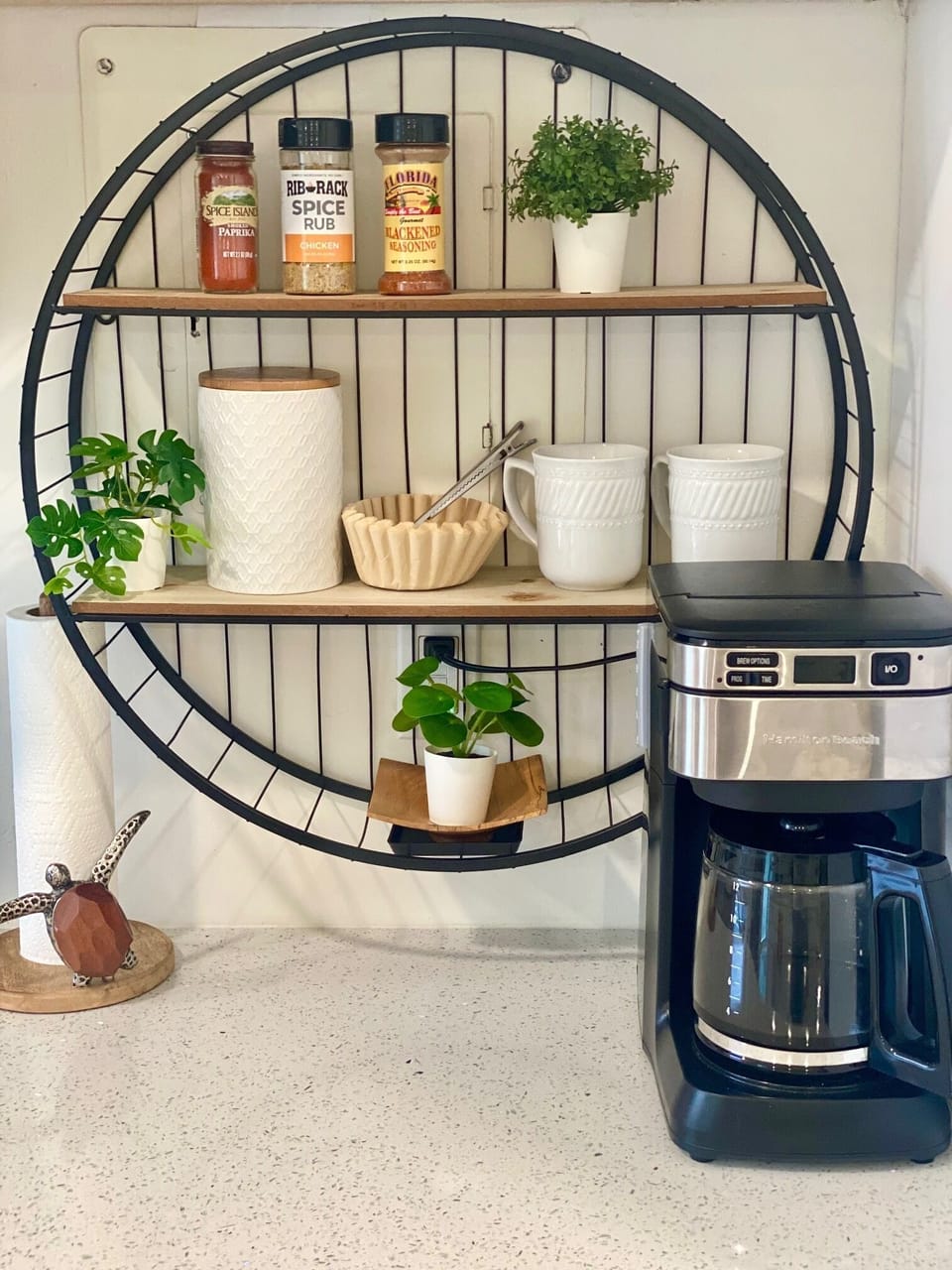 Great place to relax and call home with a morning cup of Coffee or smoothie