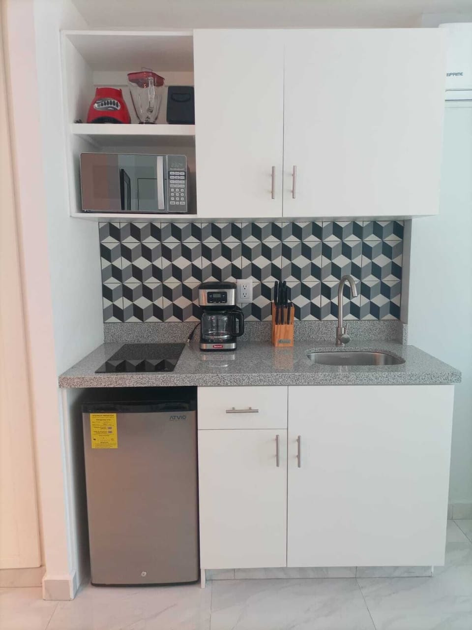 Compact kitchenette – your Cabo coffee & snack station!