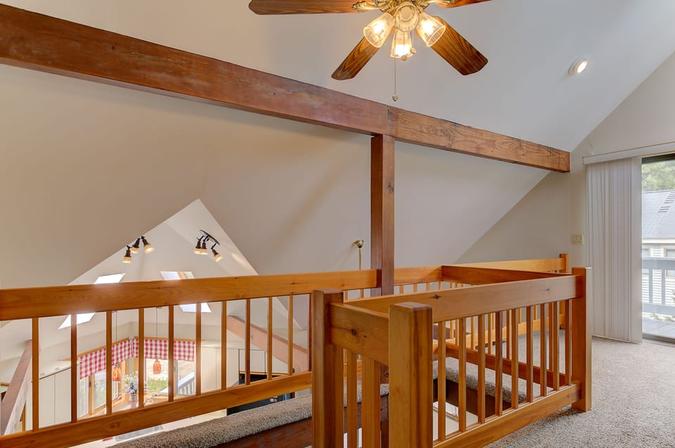 Loft area (has futon - not shown)