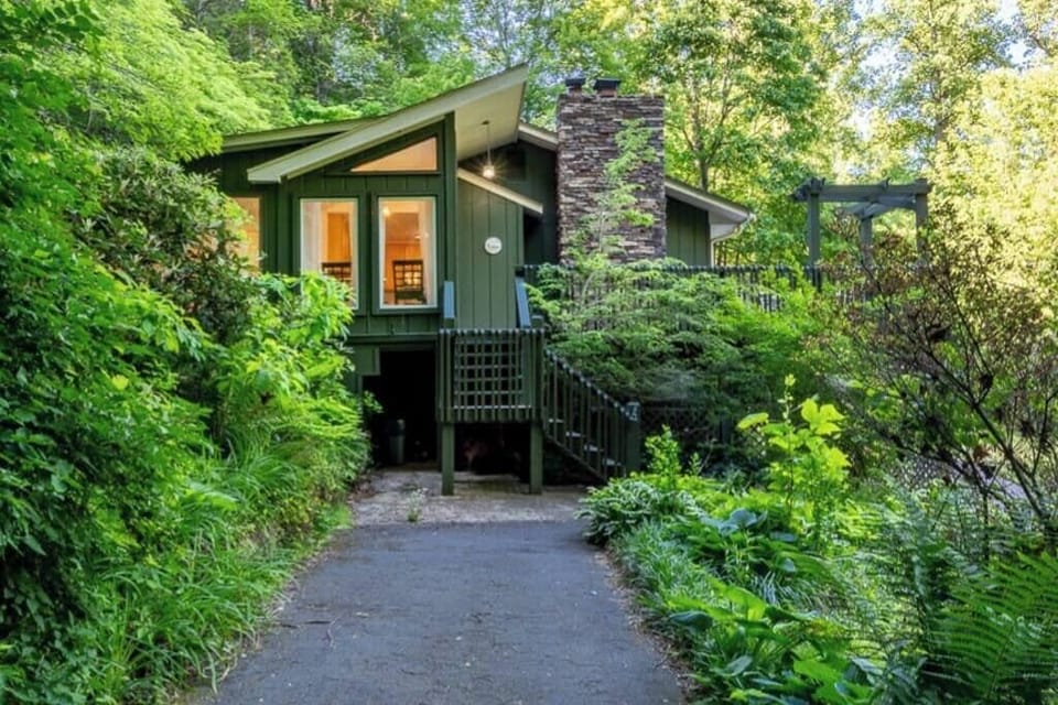 Welcome to Pisgah Park Hideaway!