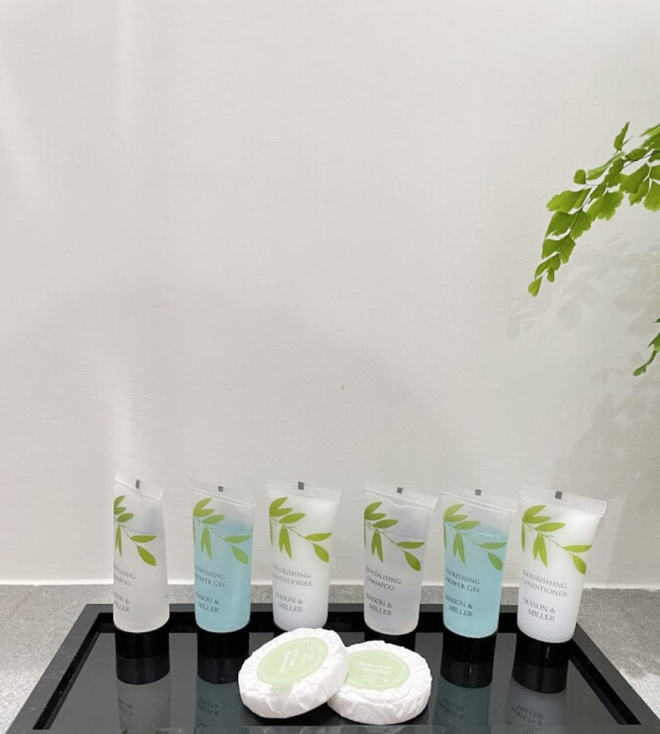 Bathroom amenities