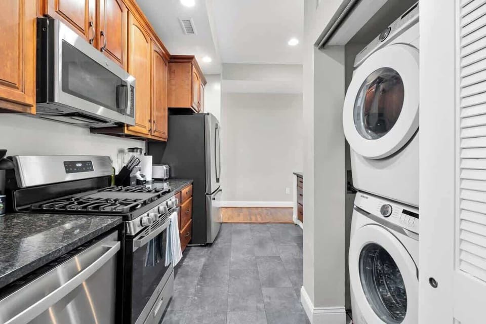 2 sets of full-size washer and dryers, leaving you with no worry of stains while on your getaway!