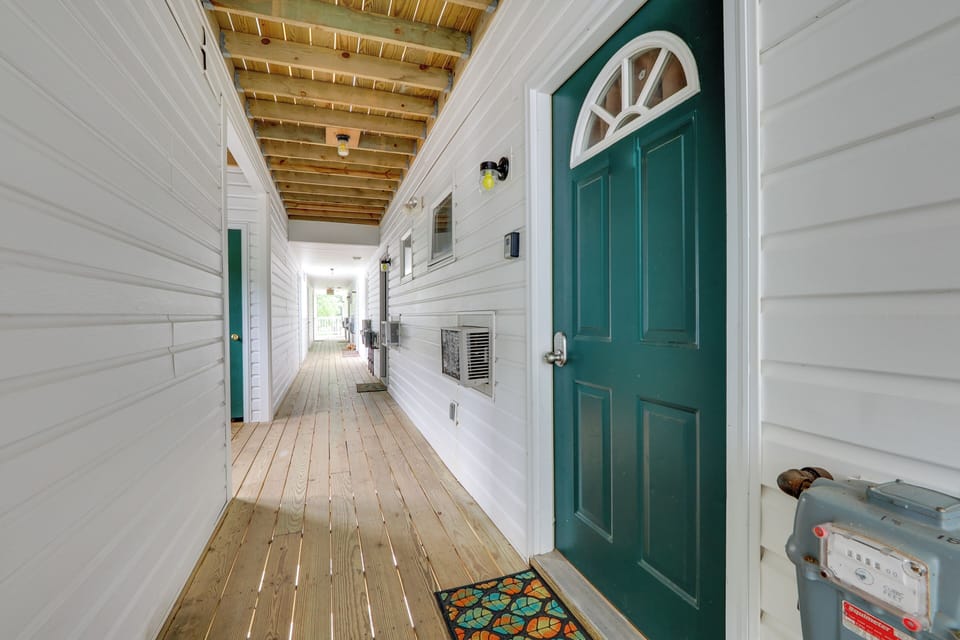 Condo Exterior | Keyless Entry