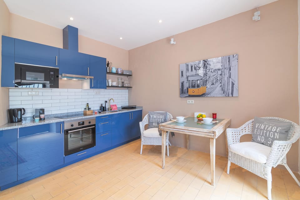 Newly renovated kitchen with modern appliances – perfect for home-cooked meals.