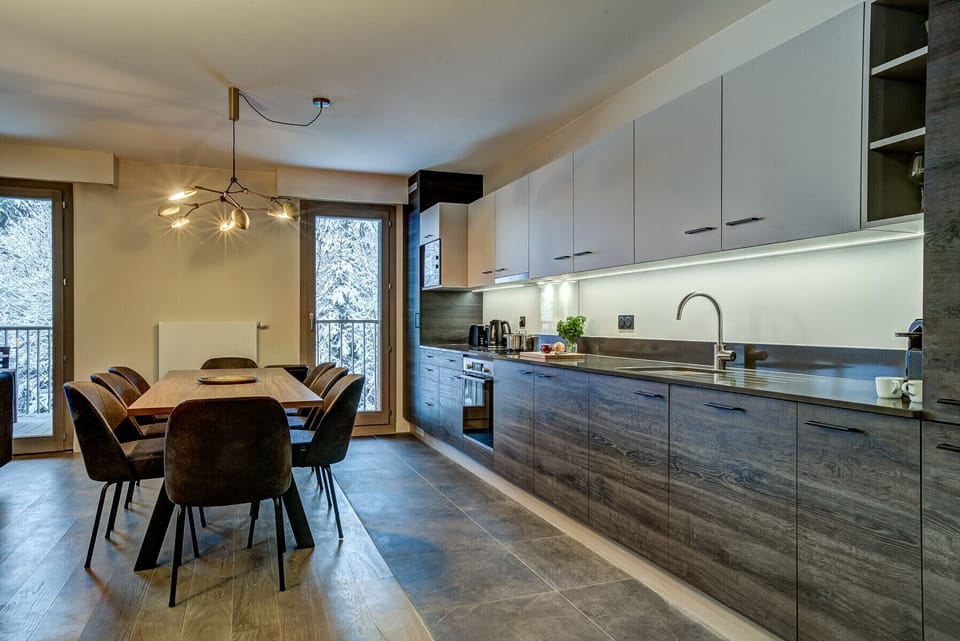 Well equipped kitchen