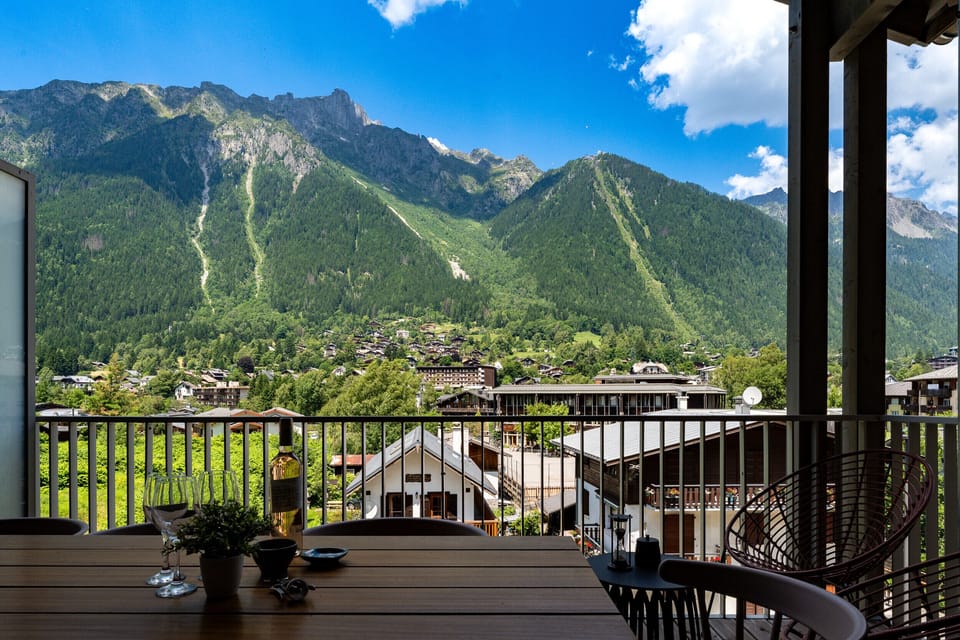 View towards Brevent and the Aiguilles Rouges