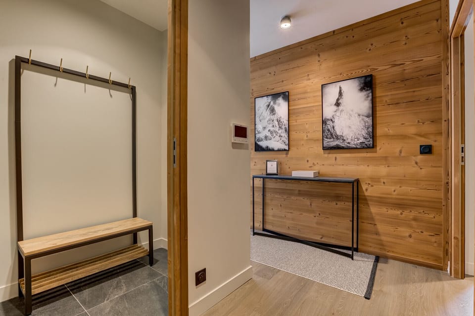 Entrance to A12 with cloakroom for coats and shoes