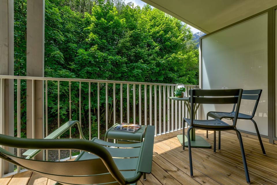 Bedroom 1, spacious balcony