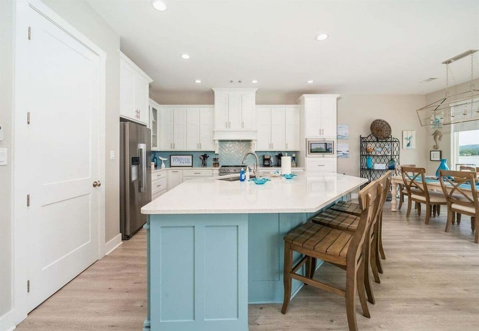 [Kitchen] The Large Kitchen Island is Perfect for Gathering and Cooking for a Crowd. You'll Want to Cook All of your Meals in this Spacious Kitchen.