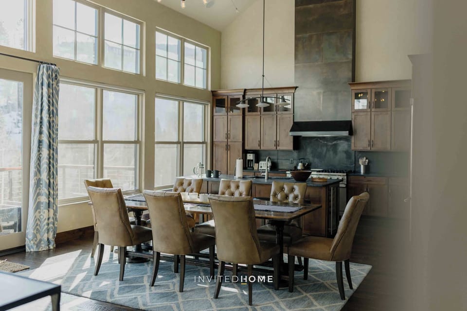 Dining Room - Winter