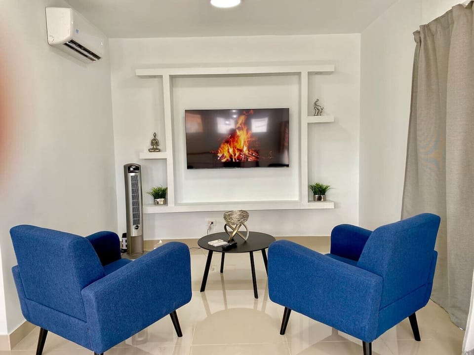 Upstairs Family Room