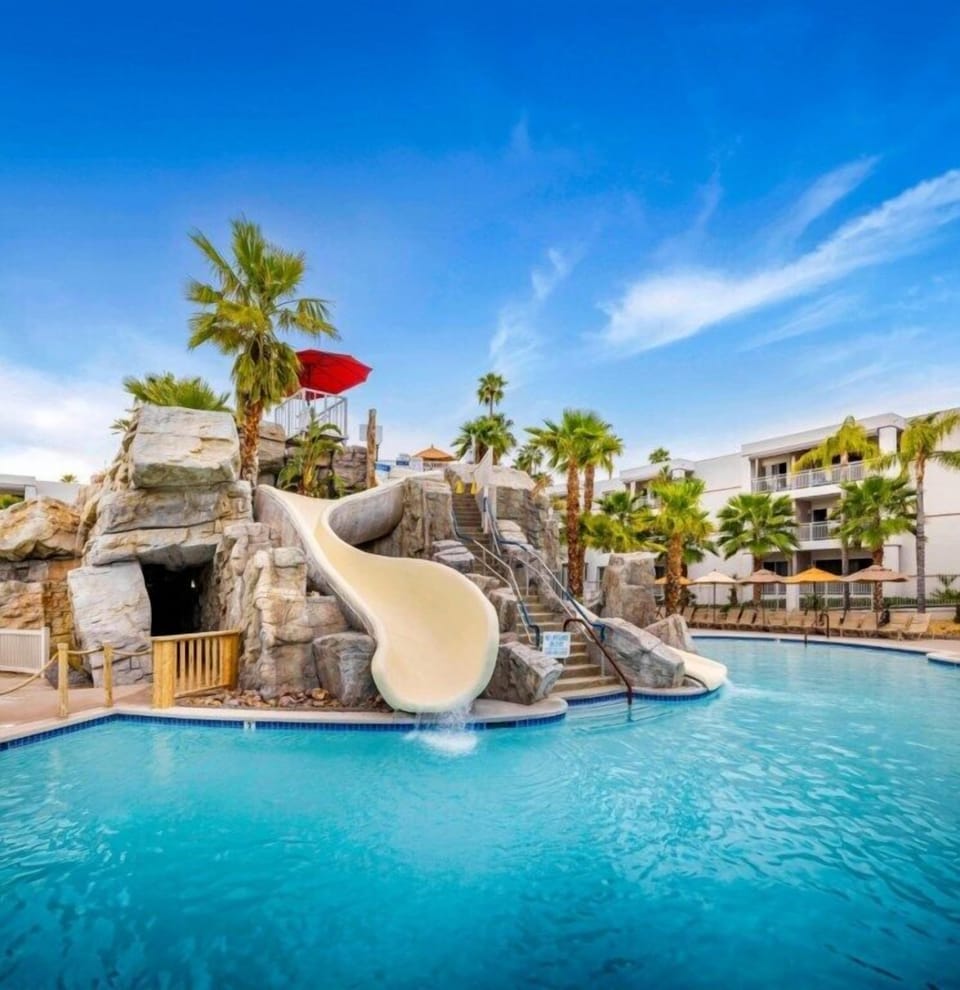 Diamond Resorts (Hilton) Palm Canyon Resort_3.jpg