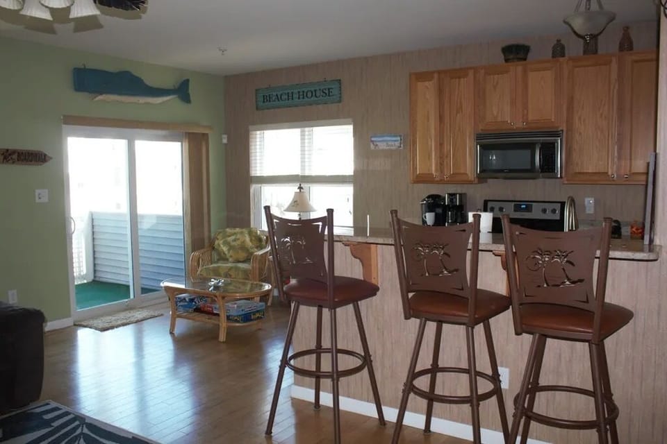 Breakfast Bar