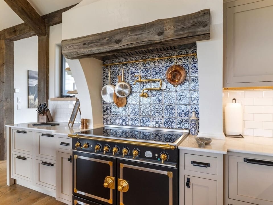 French induction range with pot filler