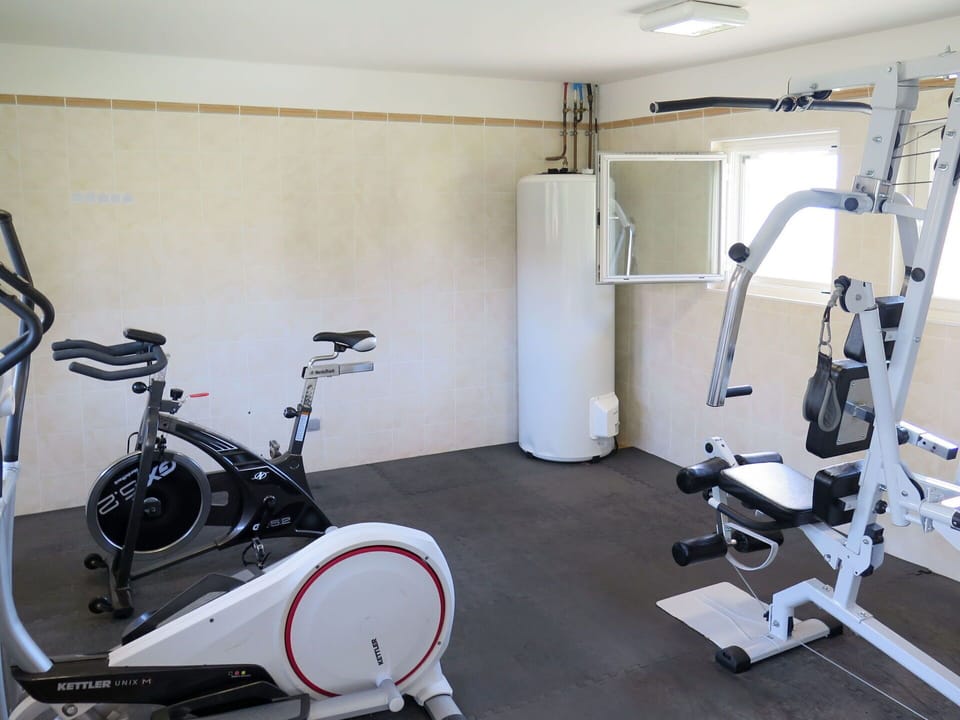 Exercise Machine, Building, Bicycle, Wheel, Exercise Equipment, Gym, Floor, Bicycle Fork, Flooring