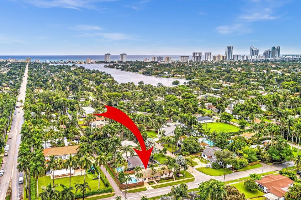 Minutes to Hollywood Beach & Intracoastal — unbeatable location.