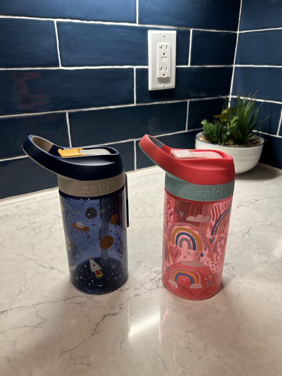 Cups and dishes for the little ones