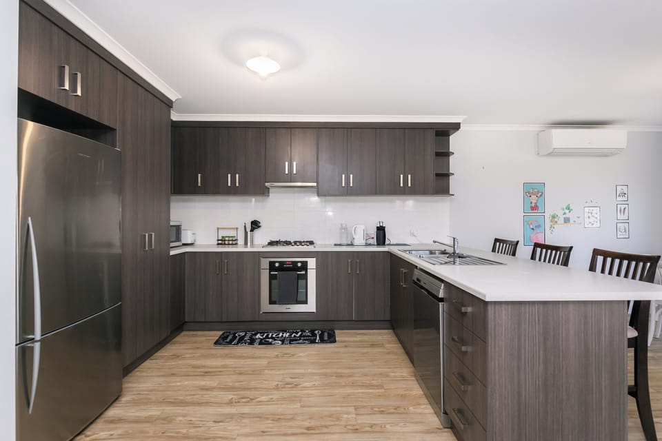 Fully equip kitchen