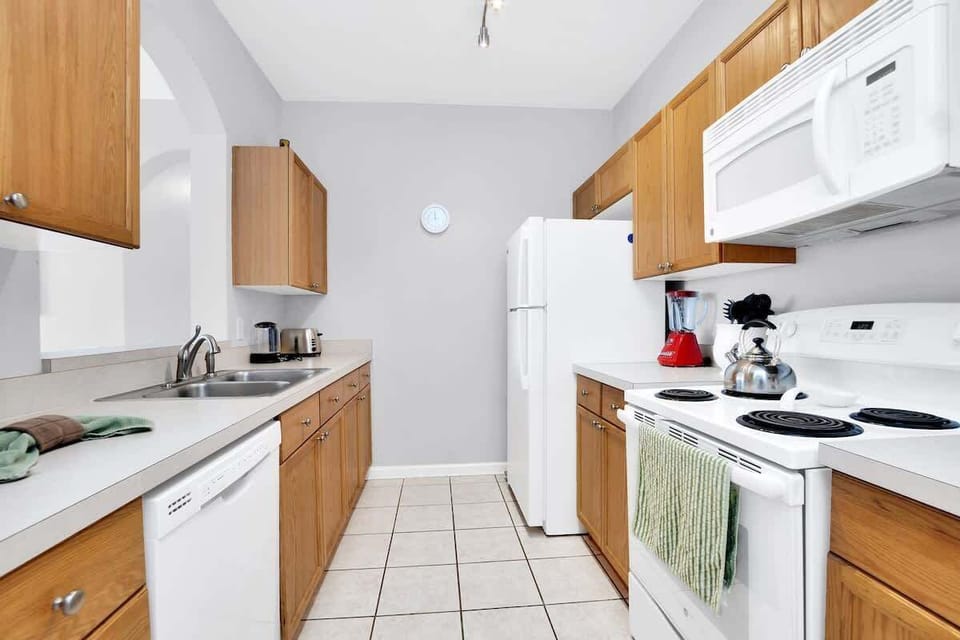 Enjoy making family dinner in this Kitchen