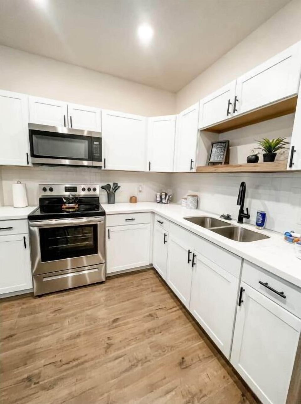 Kitchen stocked with everything you need to cook