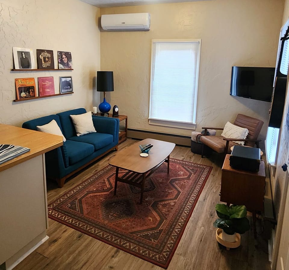 f7d418f6-52ac-4a67-beaf-b6249ffceca5