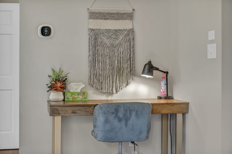 Dedicated workspace & fast internet.