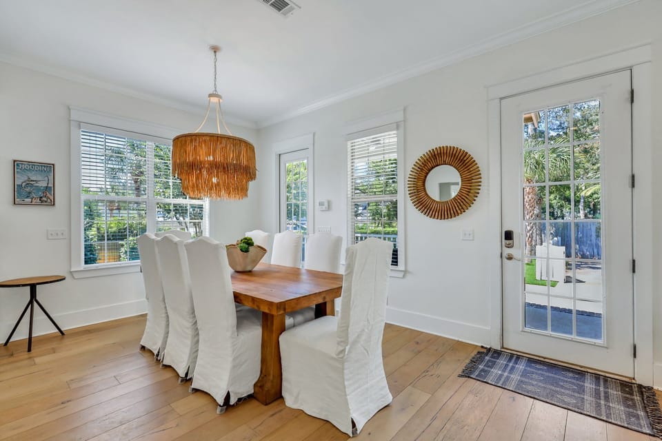 Dining Room with seating for 8