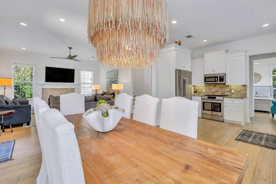 Dining Room with seating for 8