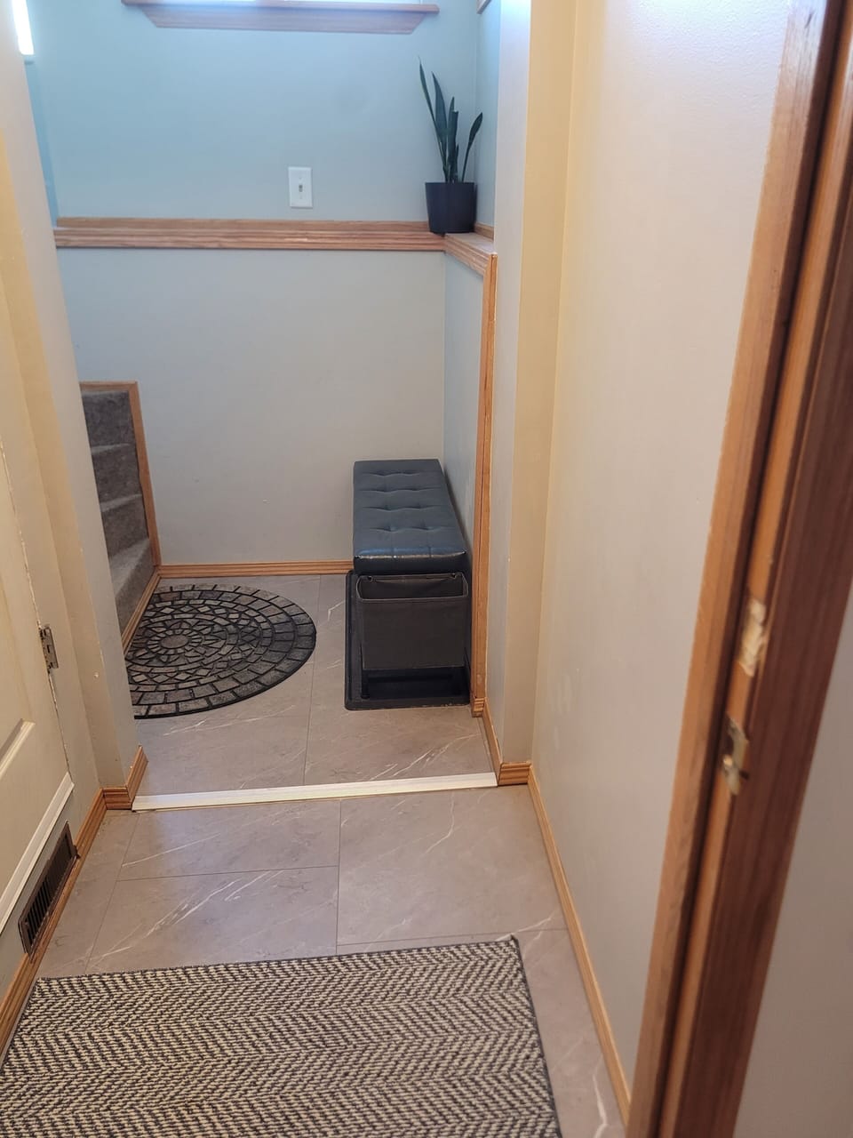 Front entryway with shoe rack