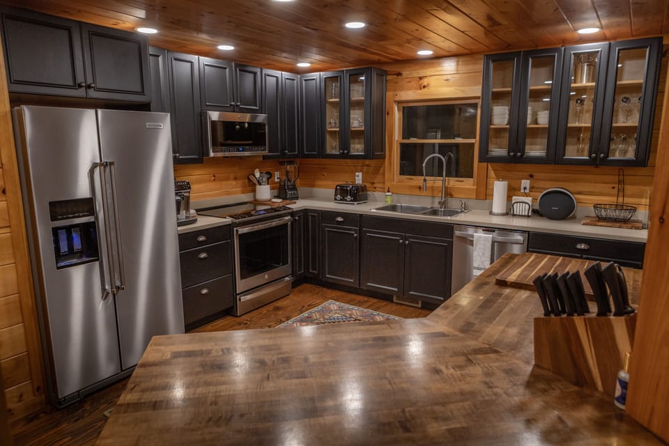 #2-Big Bear Lodge Kitchen with New Appliances
