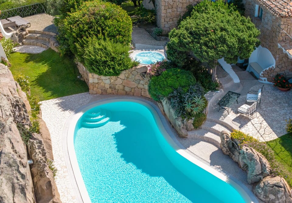 Building Exterior, Facilities, Garden, Outdoor, Pool, Spring, Summer, Wellness