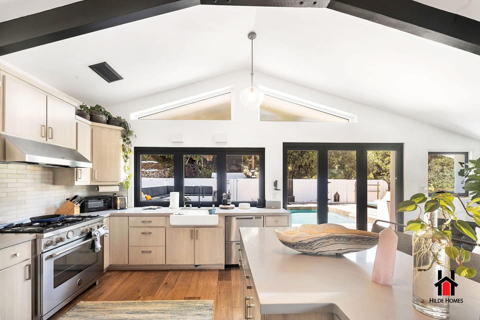 An exquisite kitchen & high-end appliances to prepare meals at home anytime!
