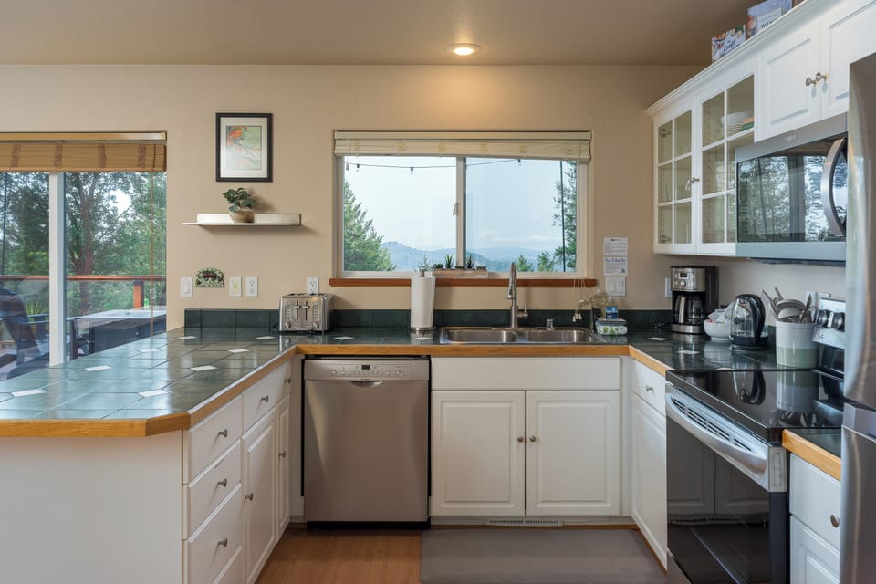 384 Discovery Way - Orcas Island Washington - 16