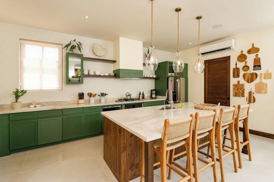 Gourmet kitchen 
