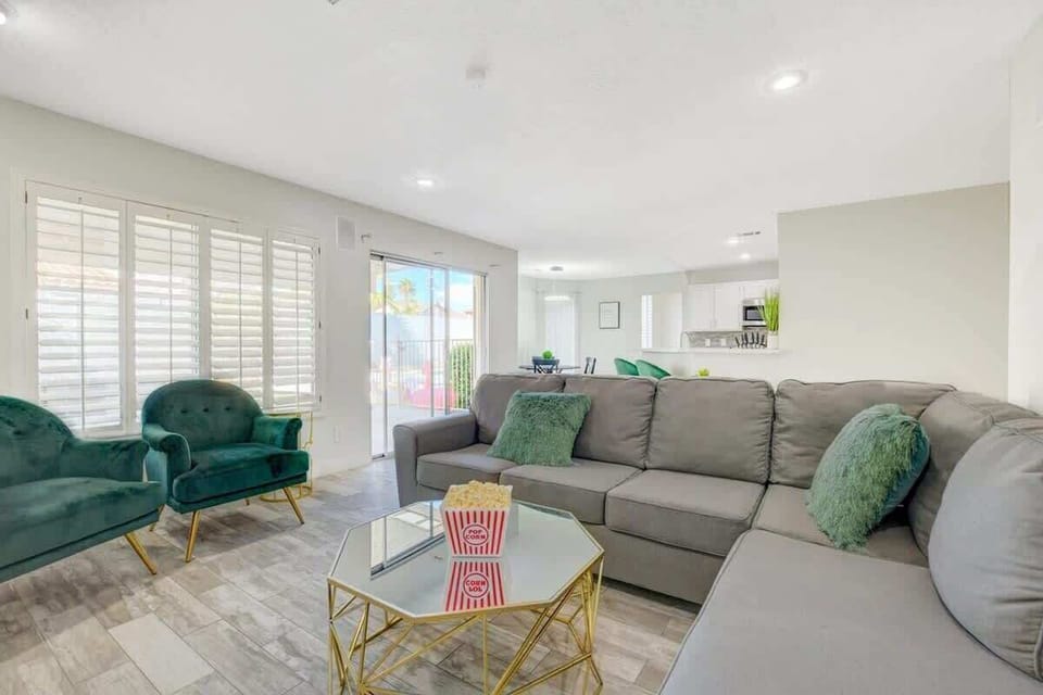 Someone said Movie and popcorn time?! Meanwhile the others are cooking in the kitchen or on the grill or even in the pool? You prefer to chill? this is why we have our second Livingroom so you can watch your favorites shows!