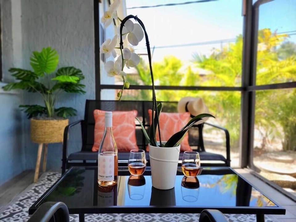 Screened Lanai is a wonderful place to enjoy a cup of coffee in the morning or wind down in the evening. 
