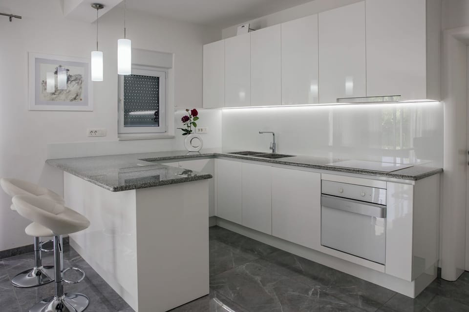 Villa 1