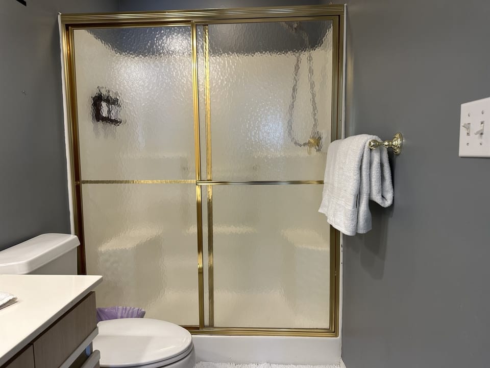 Bathroom #2