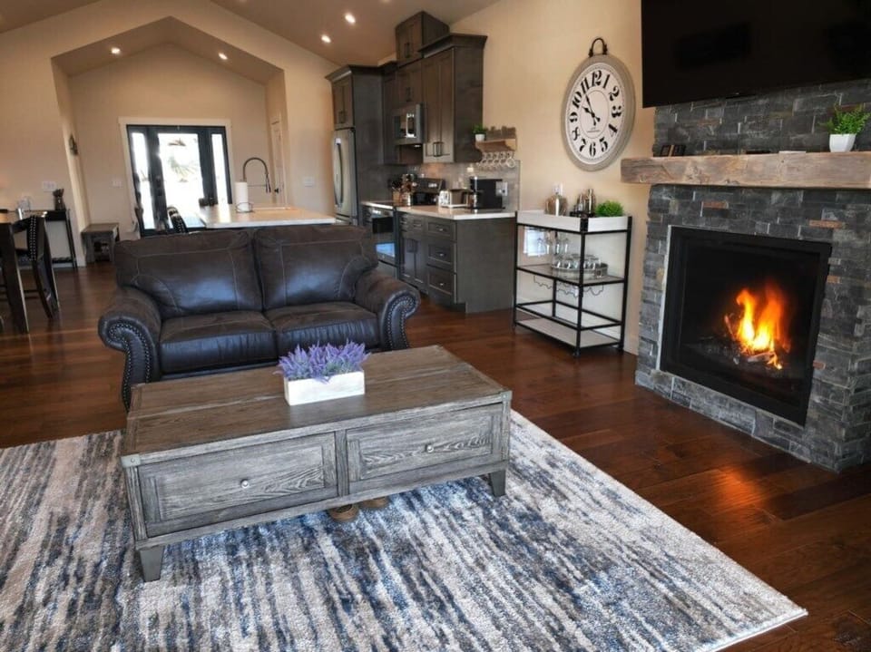 28538-183975-fSjeEUG0CwQSBNrZ9HKHLqtZExfZZa4vS9aSP8vZZ-4-678f03b3c5d0b