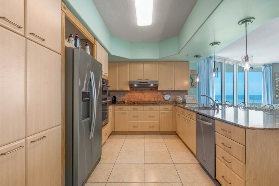 Caribe Resort B815 Kitchen
