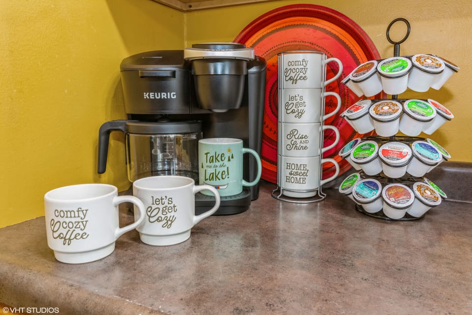 Keurig 
Uses Kcups or Ground Coffee (Supplied)