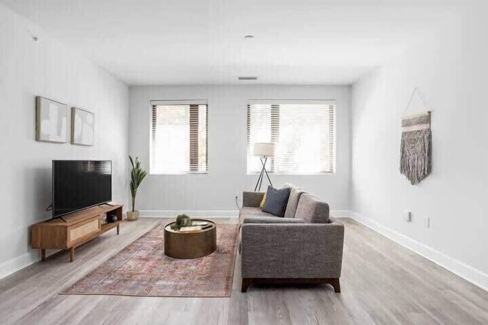 Upscale Modern 2BR Broad Ripple