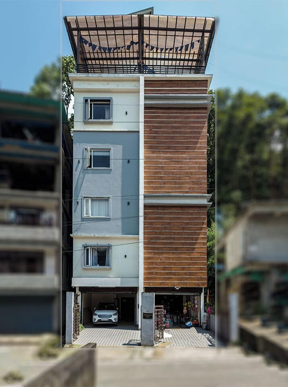 Exterior photo. Apartment on the first floor.