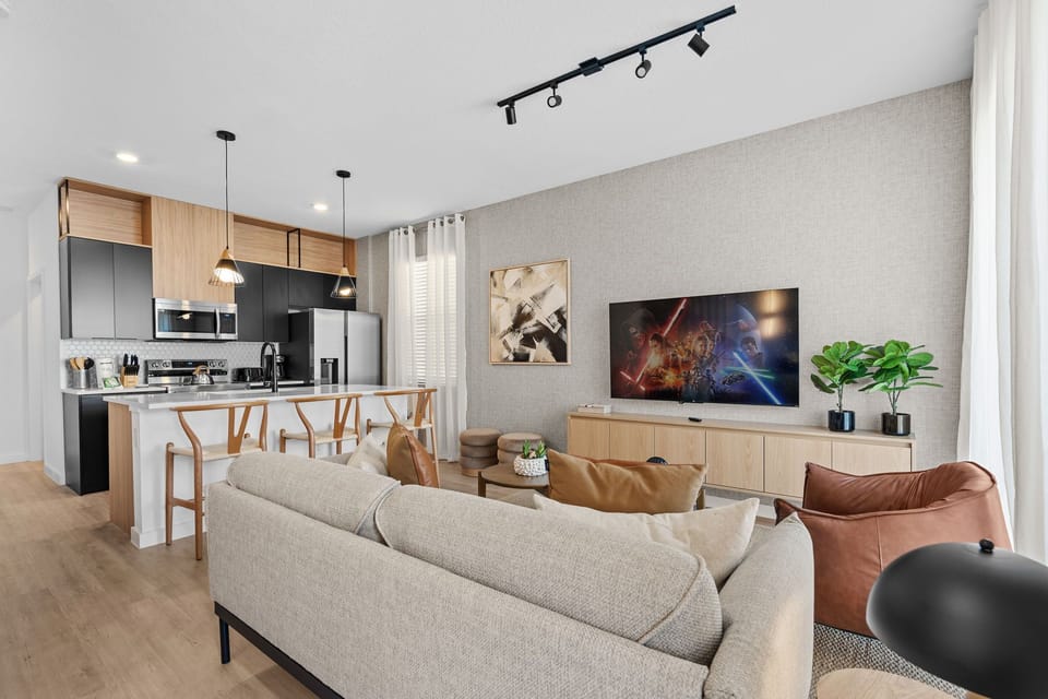 Open concept: Kitchen and living room for family