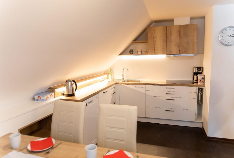 Kitchen Apartment Wiesenbunt (Photo by www.fotospass.at)