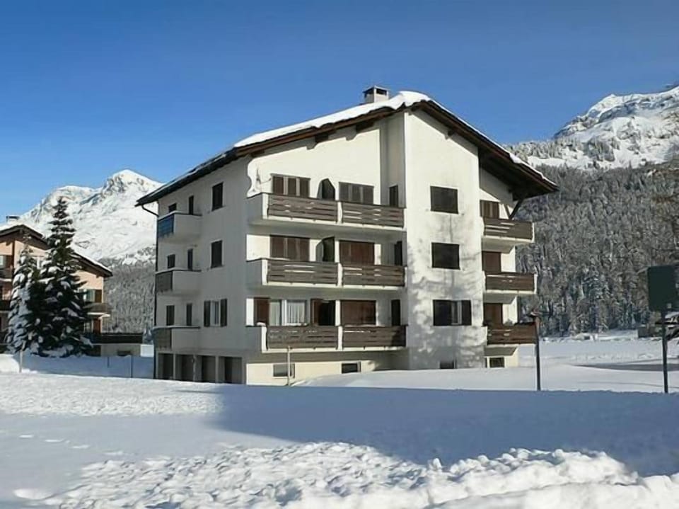 Exterior view winter