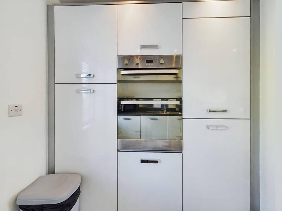Electric hub and built-in fridge.