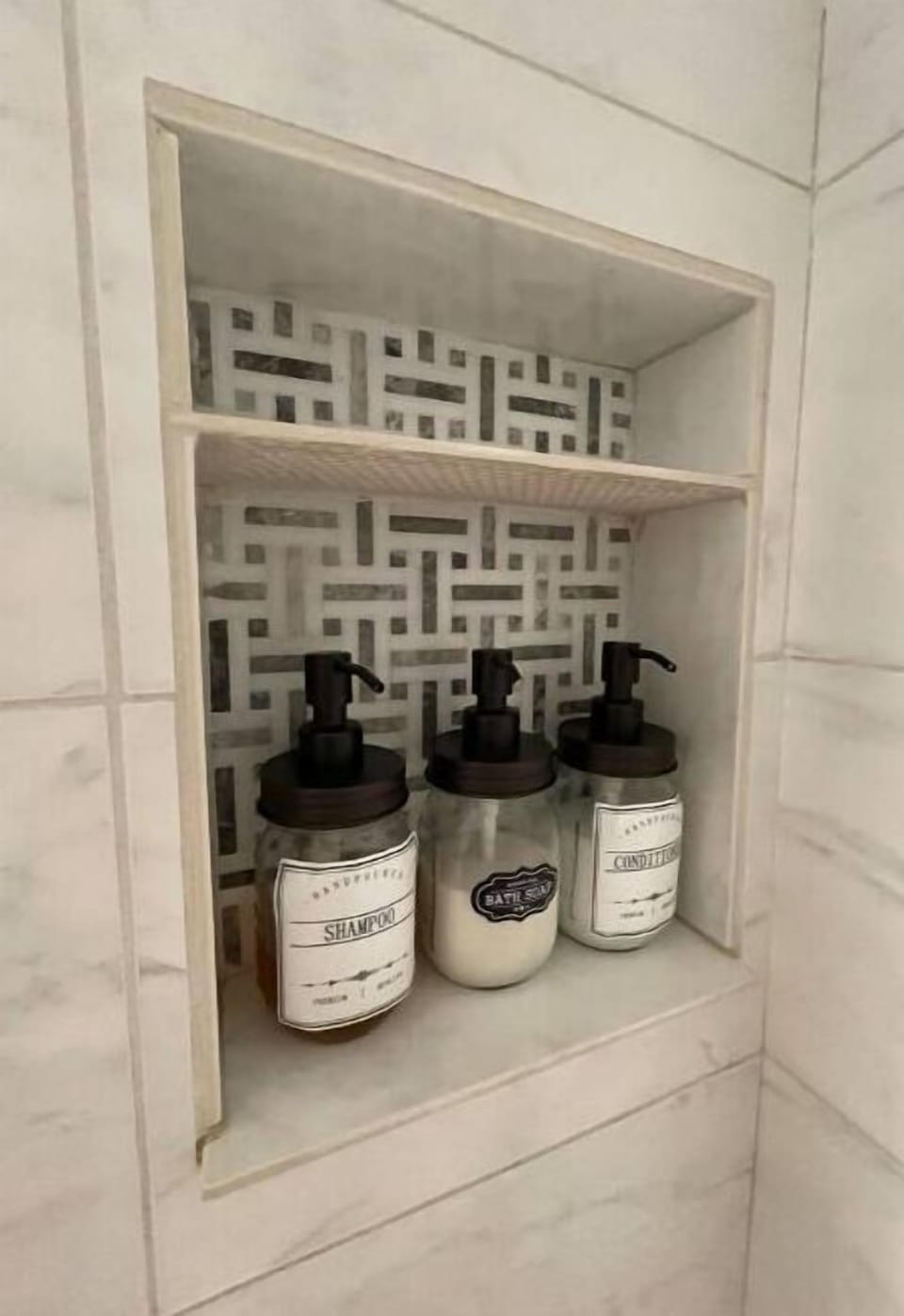 Bathroom amenities