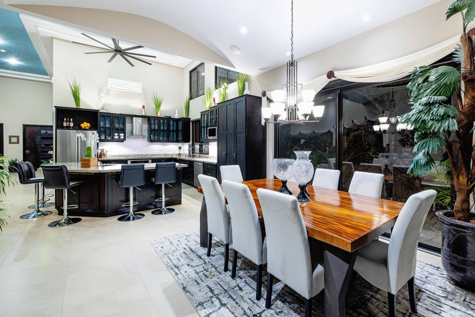 Dining room and kitchen 