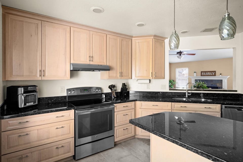 Kitchen is fully stocked with everything you should need to cook away from home